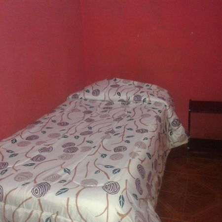 Hostal Tuyasto San Pedro de Atacama Quarto foto